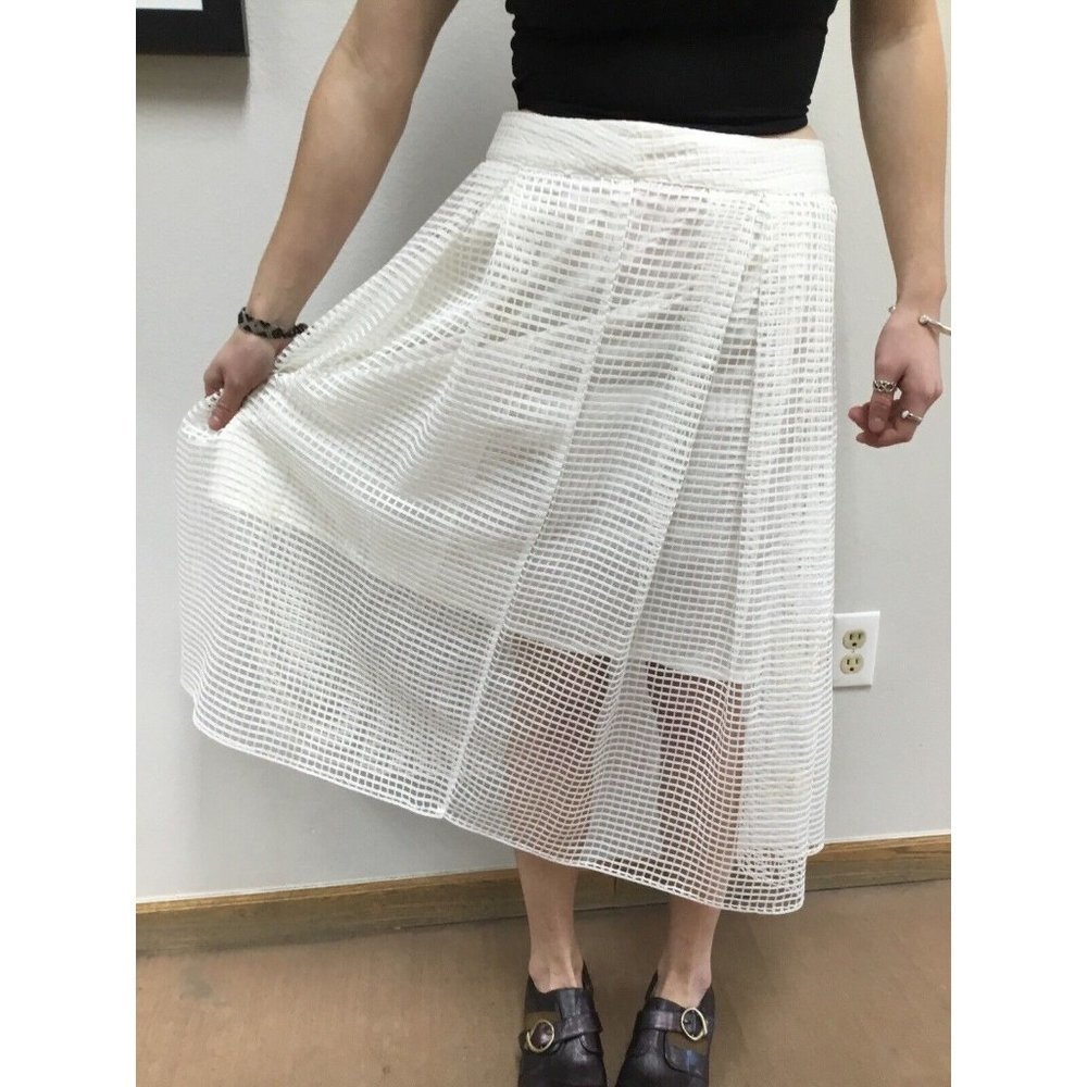 Who What Wear Size 8 White Mesh Birdcage Midi Skirt